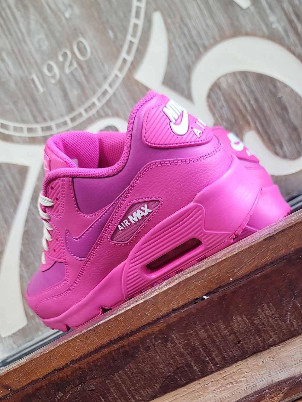 🔥 Nike Air Max 90 🔥 'Laser Fuchsia' Wmns 7.5. Like New, Fast Shipping - Picture 13 of 13
